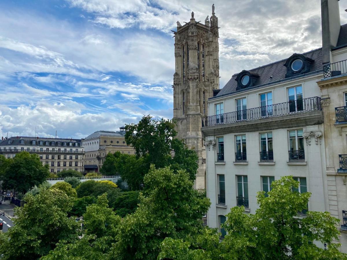 Stunning With View At The Very Heart Of Appartamento Parigi